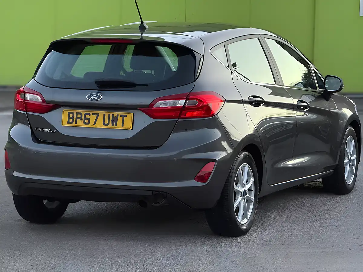 Used 2018 Ford Fiesta Zetec Grey - Interior and Exterior details 5
