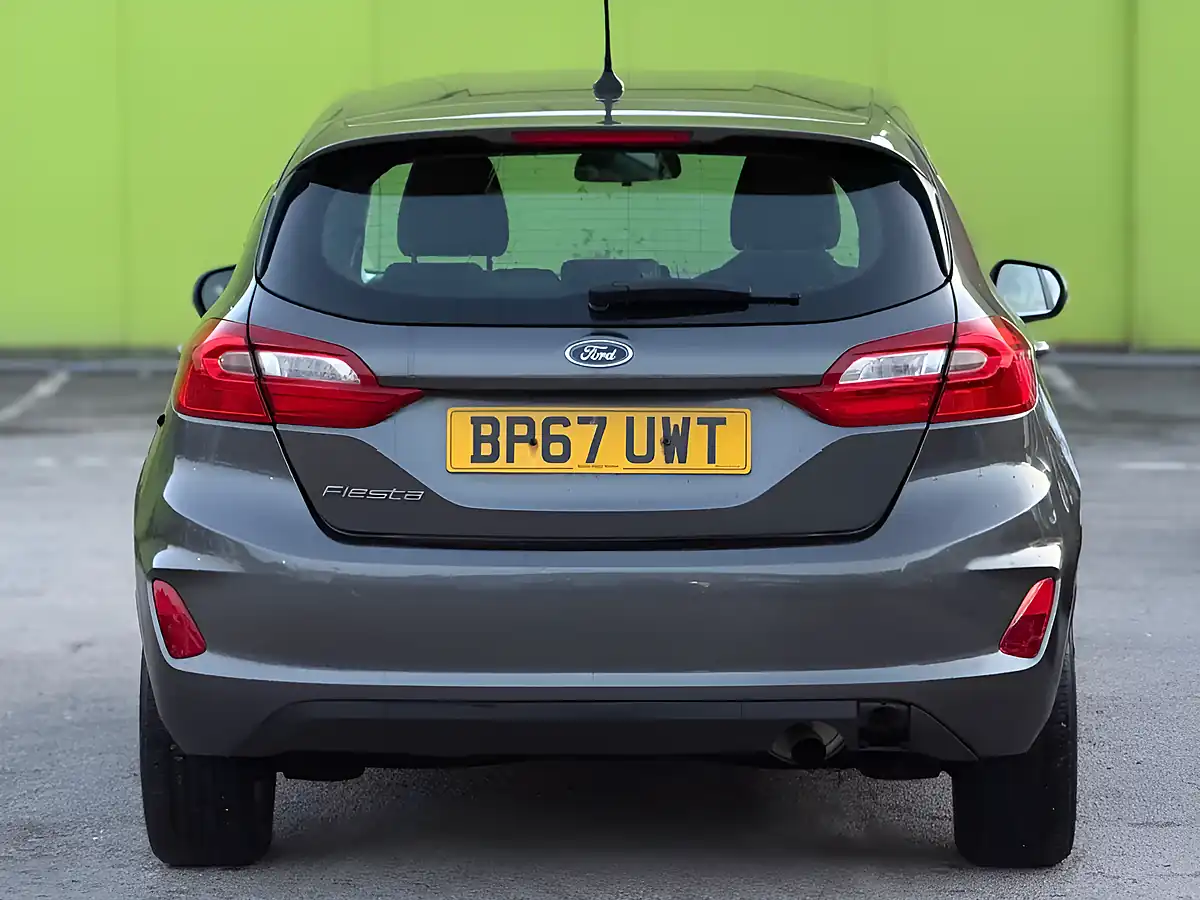 Used 2018 Ford Fiesta Zetec Grey - Interior and Exterior details 7