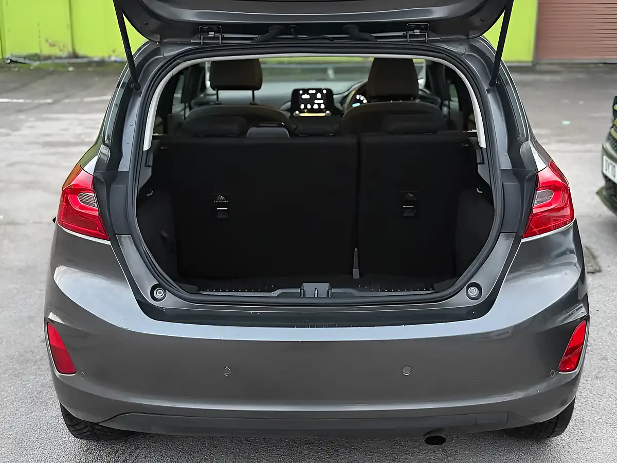 Used 2018 Ford Fiesta Zetec Grey - Interior and Exterior details 11