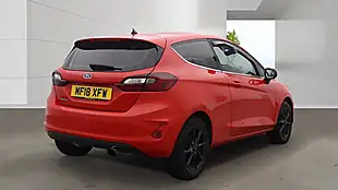 Used 2018 Ford Fiesta Zetec Red - Interior and Exterior details 4