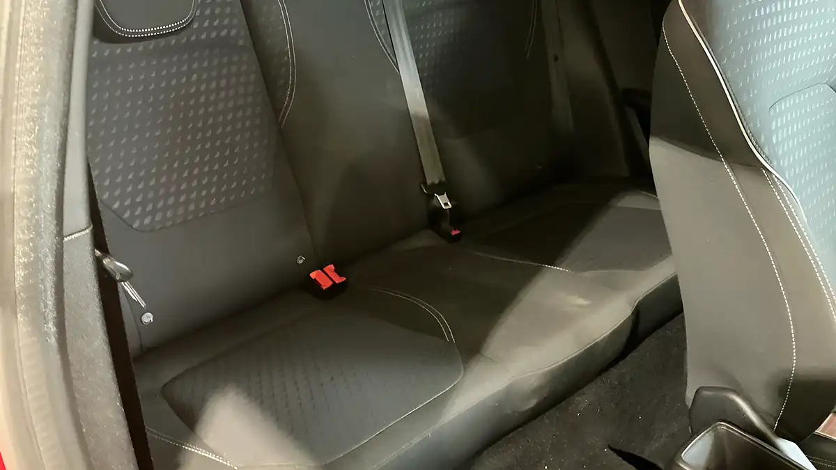 Used 2018 Ford Fiesta Zetec Red - Interior and Exterior details 9
