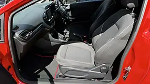Used 2018 Ford Fiesta Zetec Red - Interior and Exterior details 17