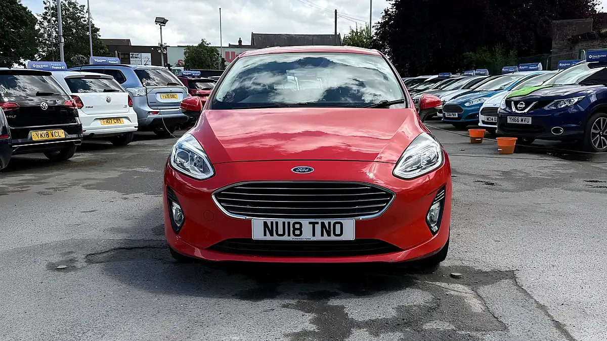 Used 2018 Ford Fiesta Zetec Red - Interior and Exterior details 8