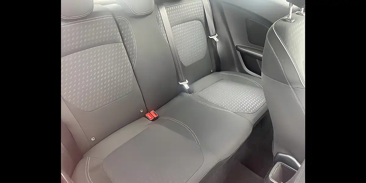 Used 2018 Ford Fiesta Zetec Red - Interior and Exterior details 12