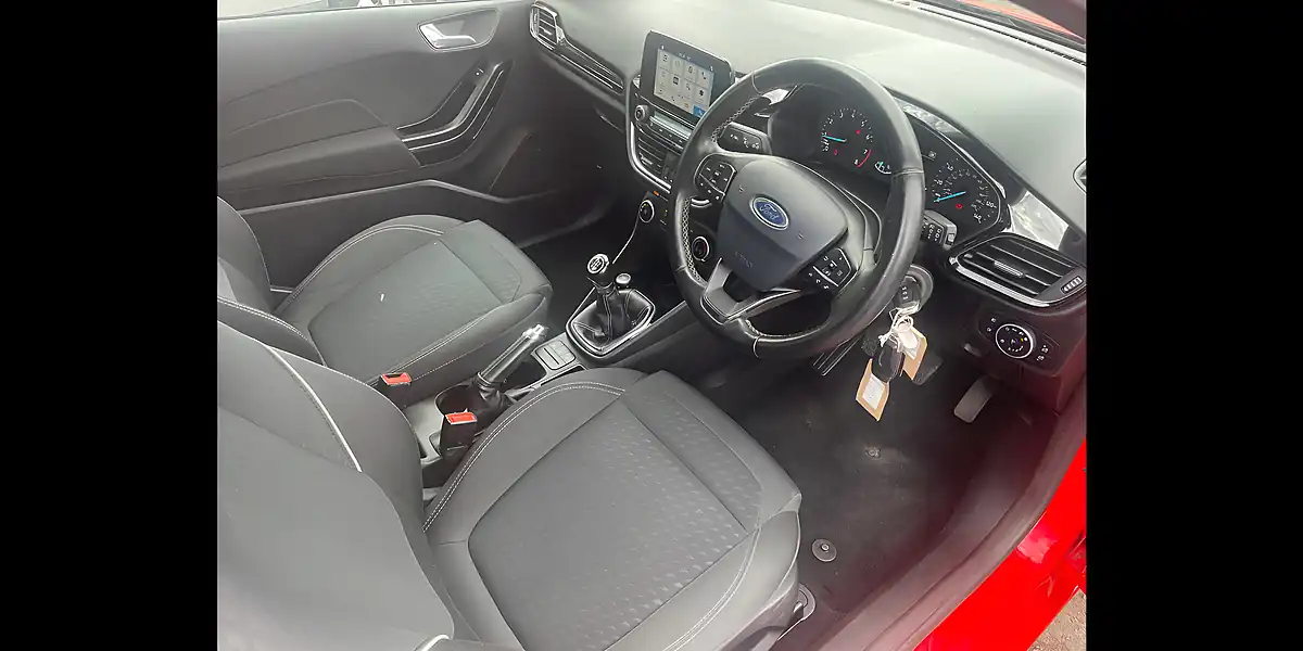 Used 2018 Ford Fiesta Zetec Red - Interior and Exterior details 13