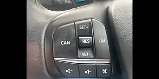 Used 2018 Ford Fiesta Zetec Red - Interior and Exterior details 18