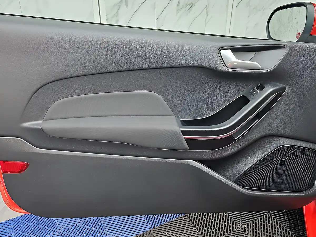 Used 2018 Ford Fiesta Zetec Red - Interior and Exterior details 18