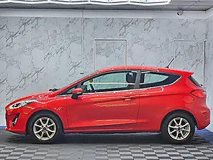 Used 2018 Ford Fiesta Zetec Red - Interior and Exterior details 8