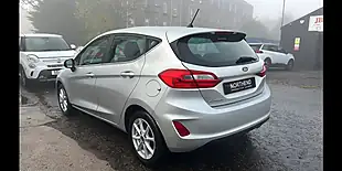 Used 2018 Ford Fiesta Zetec Silver - Interior and Exterior details 6