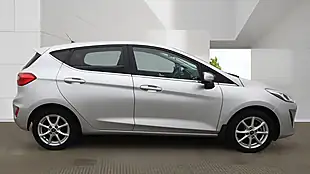 Used 2018 Ford Fiesta Zetec Silver - Interior and Exterior details 5