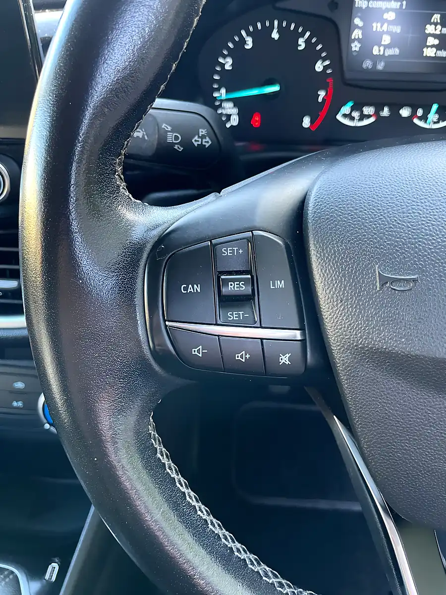 Used 2018 Ford Fiesta Zetec Silver - Interior and Exterior details 13
