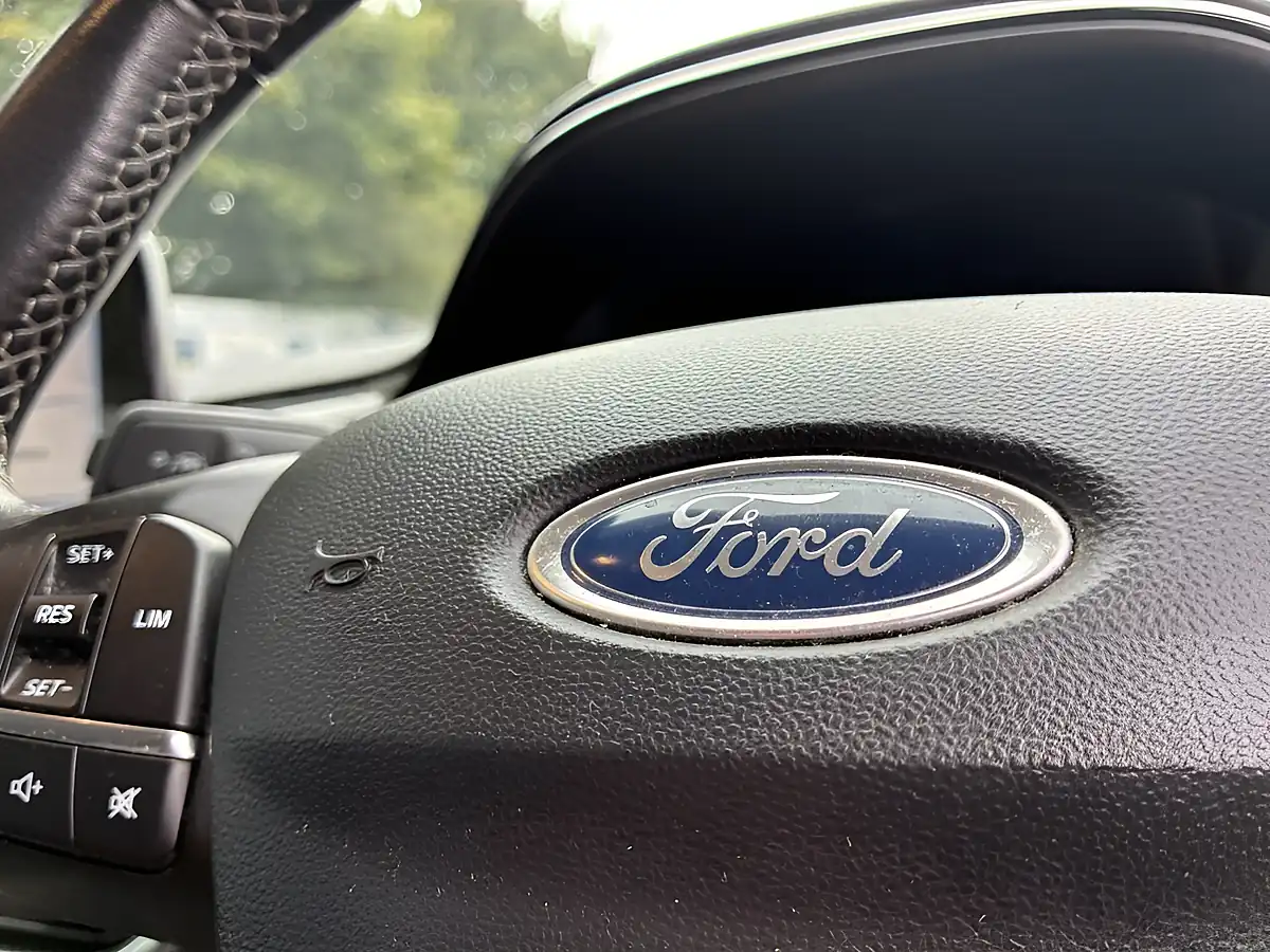Used 2018 Ford Fiesta Zetec Silver - Interior and Exterior details 13
