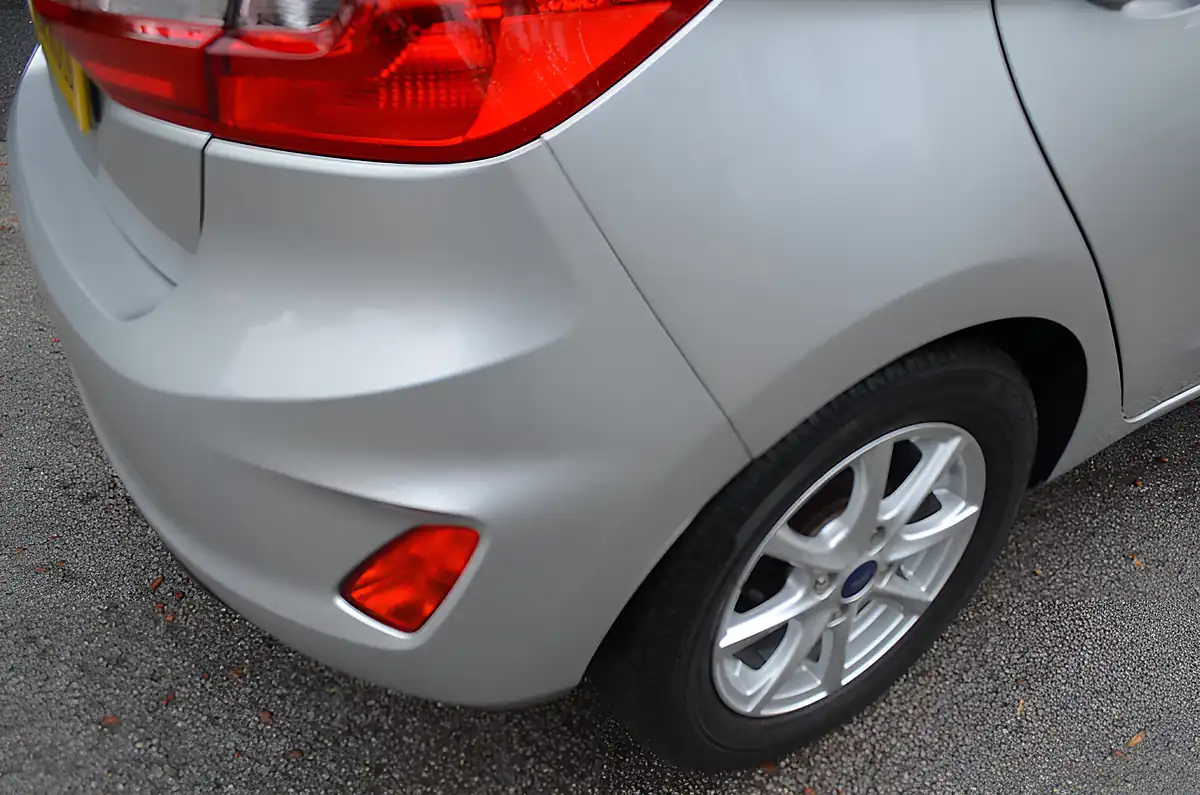 Used 2018 Ford Fiesta Zetec Silver - Interior and Exterior details 14