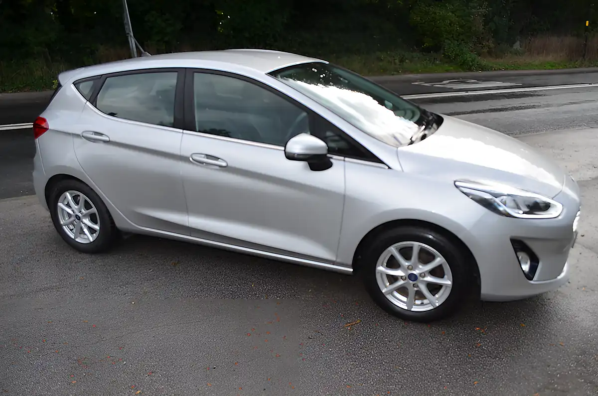 Used 2018 Ford Fiesta Zetec Silver - Interior and Exterior details 6