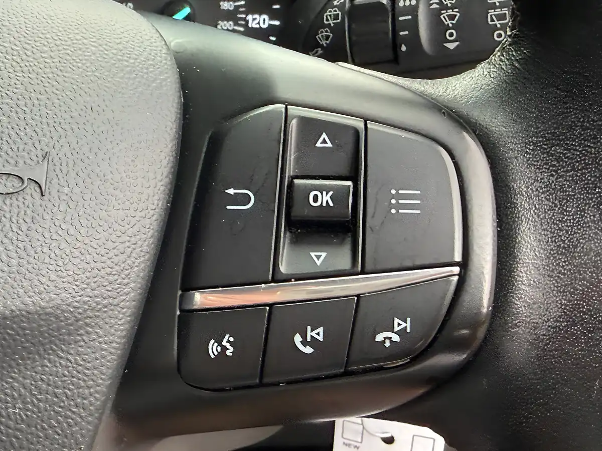 Used 2018 Ford Fiesta Zetec Silver - Interior and Exterior details 13