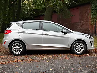 Used 2018 Ford Fiesta Zetec Silver - Interior and Exterior details 8