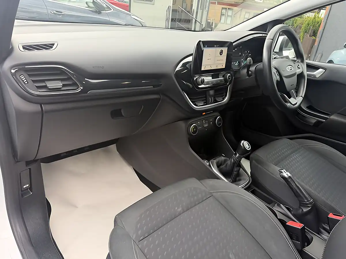 Used 2018 Ford Fiesta Zetec White - Interior and Exterior details 12
