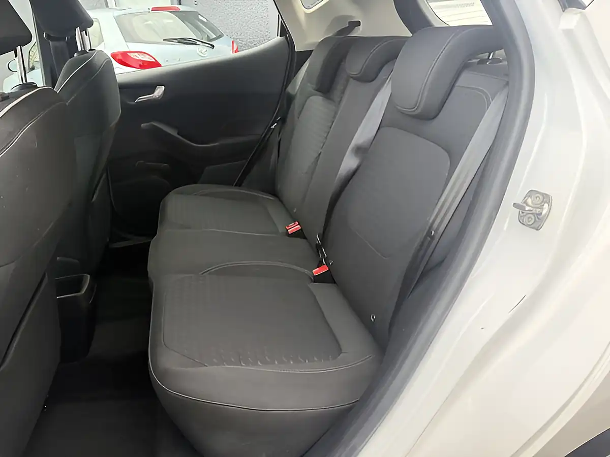 Used 2018 Ford Fiesta Zetec White - Interior and Exterior details 15