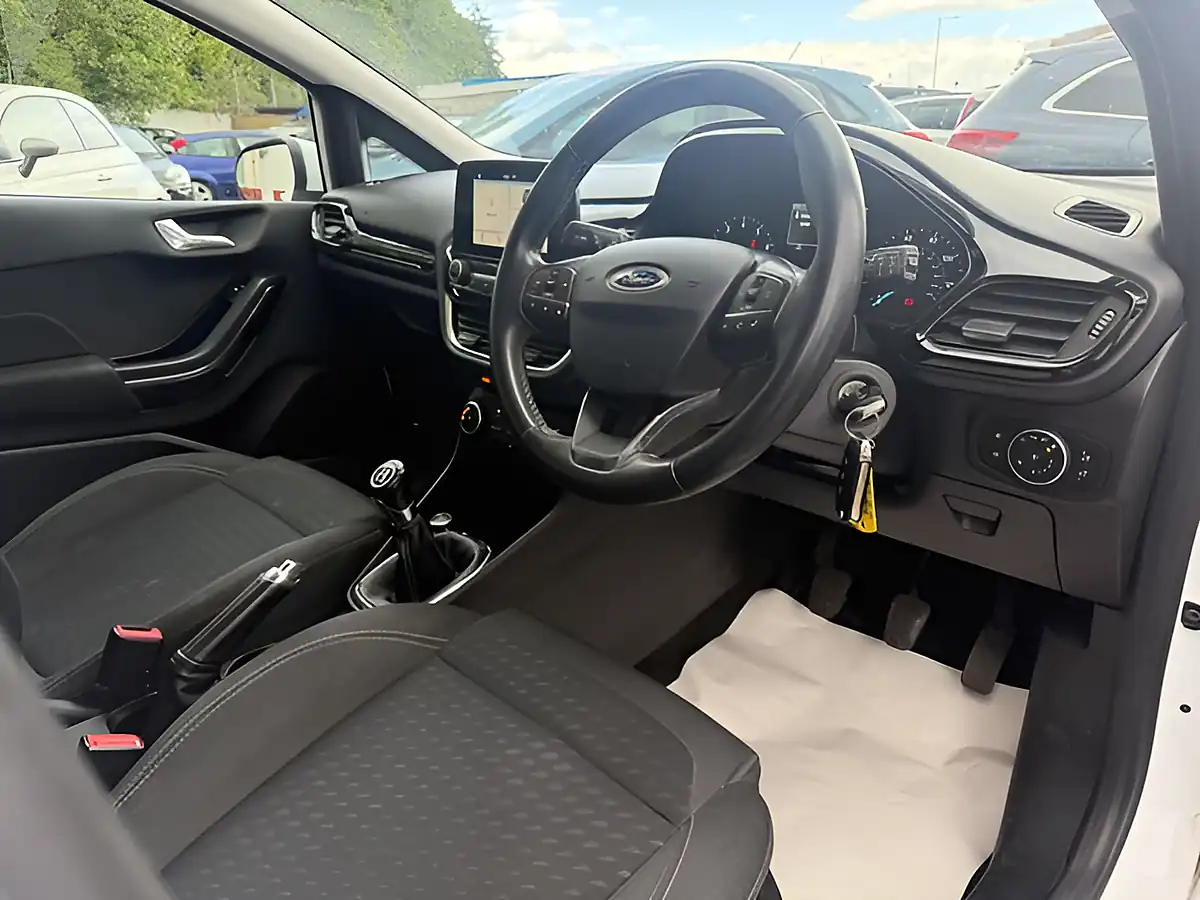 Used 2018 Ford Fiesta Zetec White - Interior and Exterior details 16