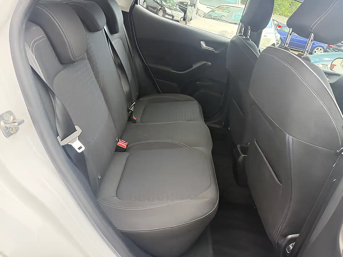 Used 2018 Ford Fiesta Zetec White - Interior and Exterior details 17