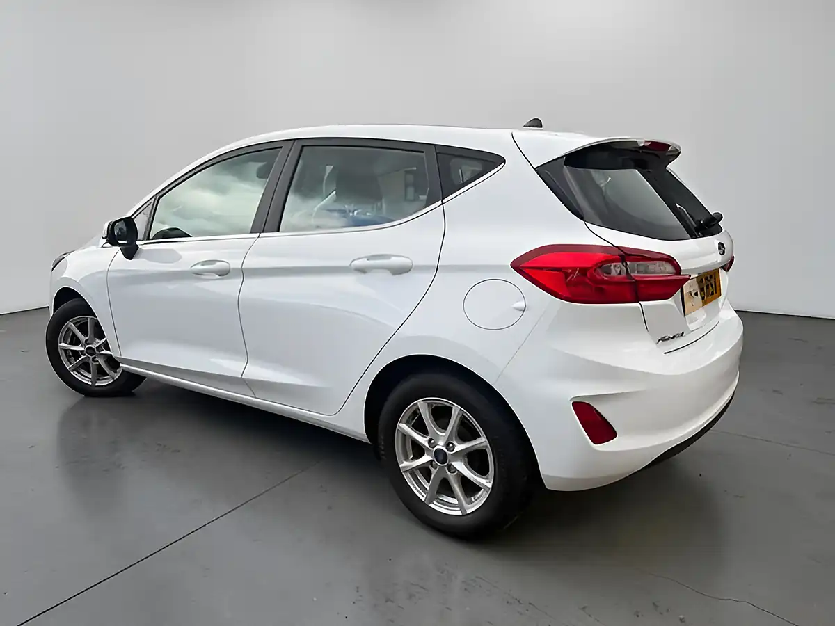Used 2018 Ford Fiesta Zetec White - Interior and Exterior details 7