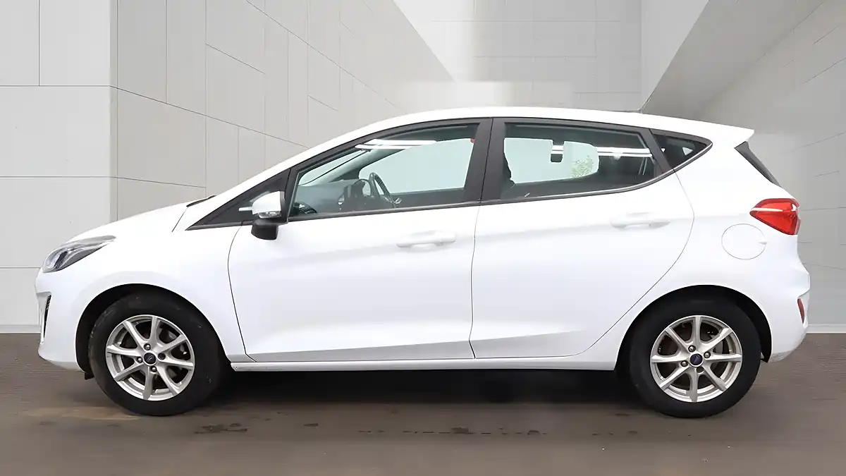 Used 2018 Ford Fiesta Zetec White - Interior and Exterior details 6