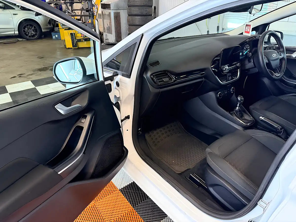 Used 2018 Ford Fiesta Zetec White - Interior and Exterior details 11