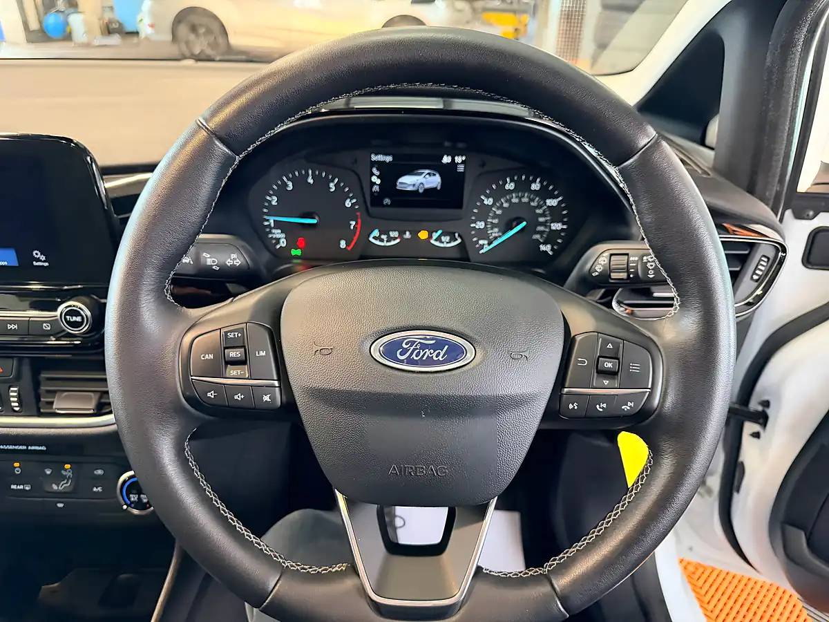 Used 2018 Ford Fiesta Zetec White - Interior and Exterior details 13