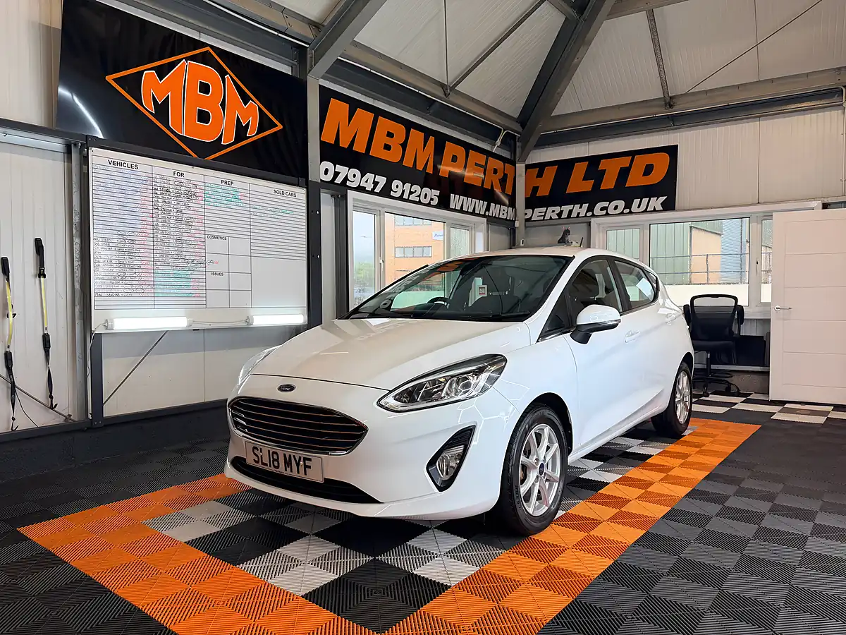 Used 2018 Ford Fiesta Zetec White - Interior and Exterior details 3