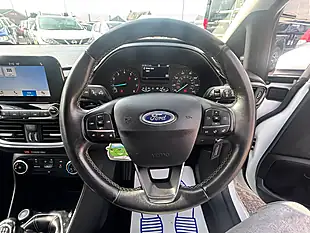 Used 2018 Ford Fiesta Zetec White - Interior and Exterior details 10
