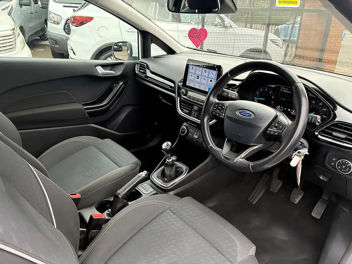 Used 2018 Ford Fiesta Zetec White - Interior and Exterior details 10
