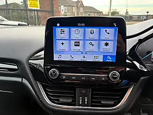Used 2018 Ford Fiesta Zetec White - Interior and Exterior details 12