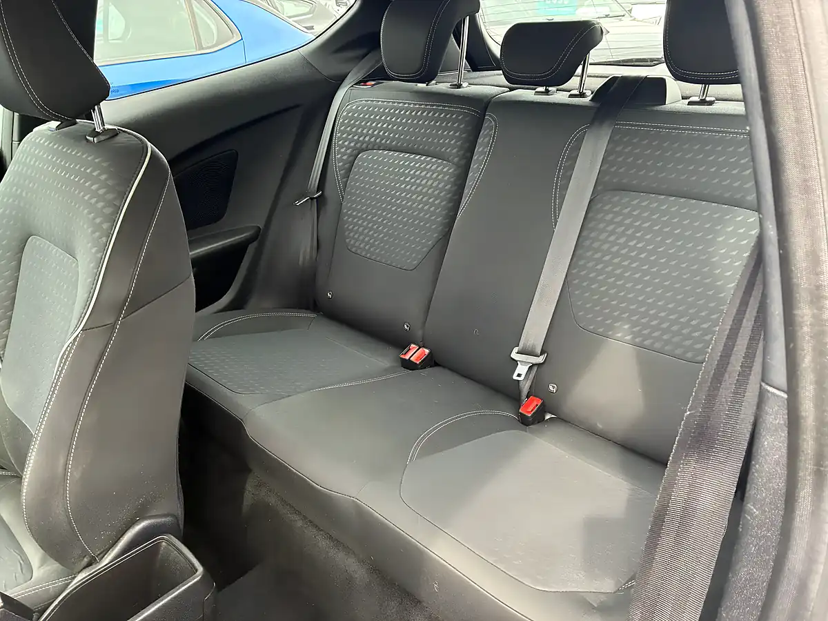 Used 2018 Ford Fiesta Zetec White - Interior and Exterior details 19