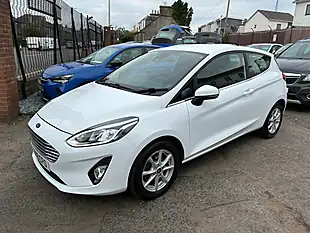 Used 2018 Ford Fiesta Zetec White - Interior and Exterior details 7