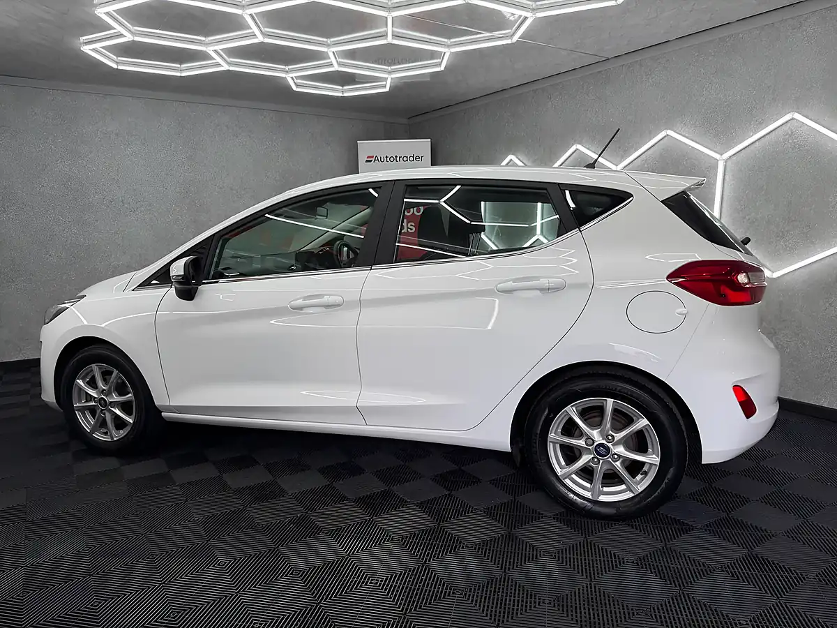 Used 2018 Ford Fiesta Zetec White - Interior and Exterior details 11