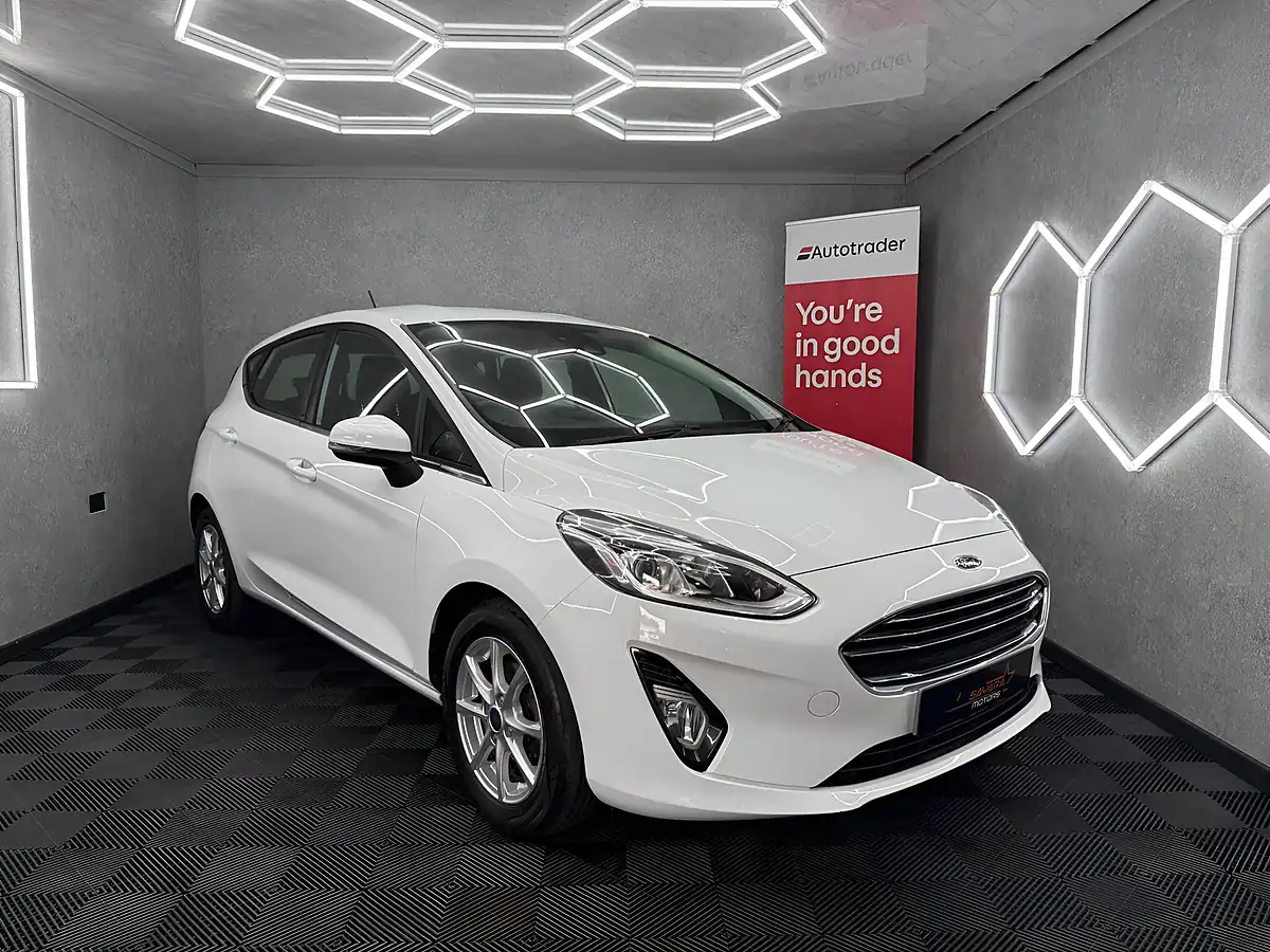Used 2018 Ford Fiesta Zetec White - Interior and Exterior details 8