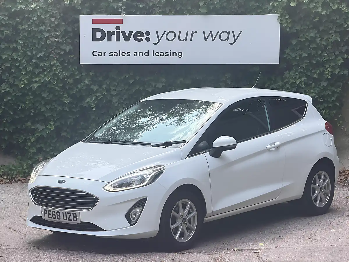 Used 2018 Ford Fiesta Zetec White - Interior and Exterior details 3