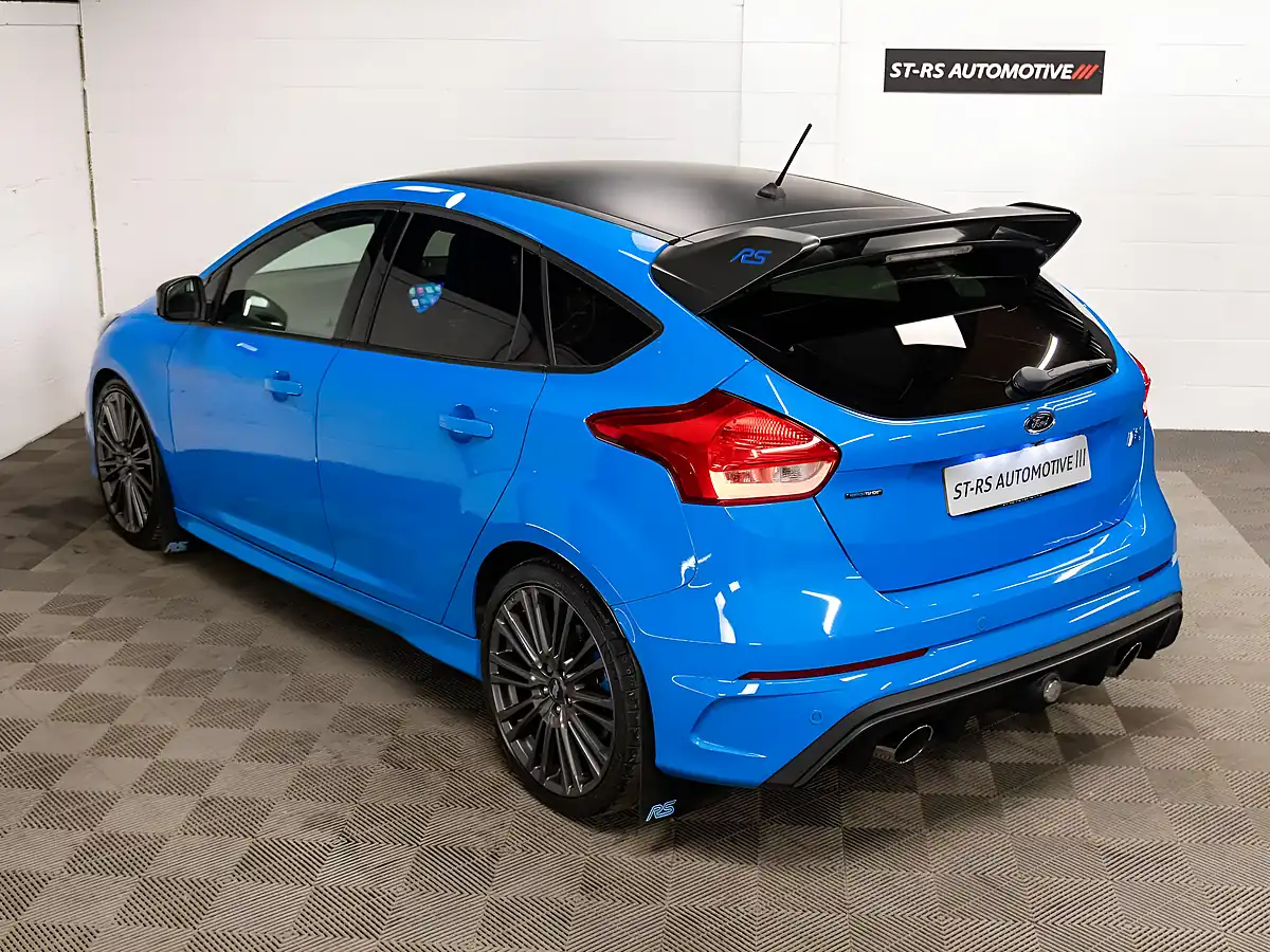 Used 2018 Ford Focus RS Edition Blue - Interior and Exterior details 7