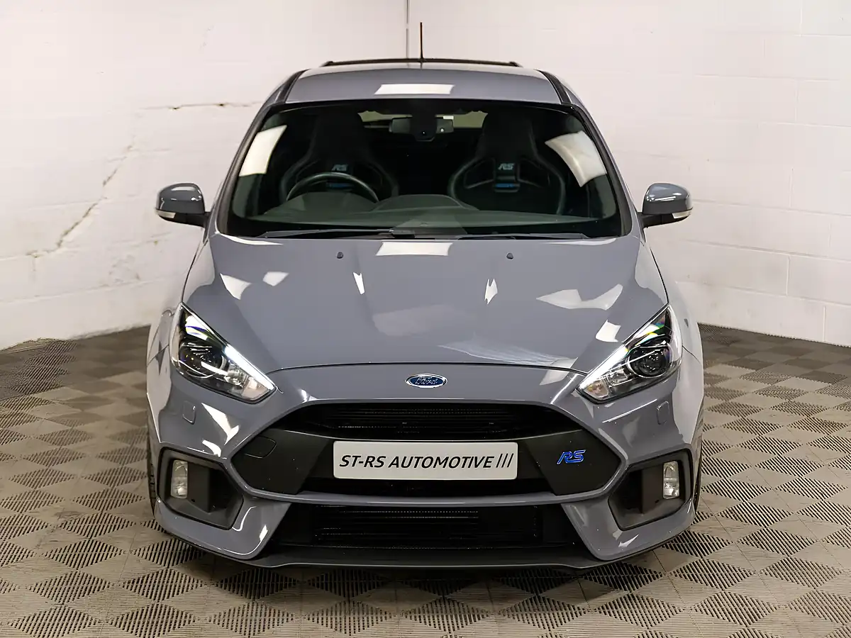 Used 2018 Ford Focus RS Grey - Interior and Exterior details 2