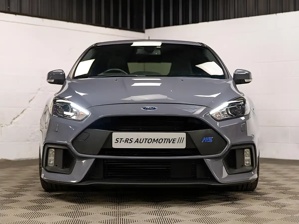 Used 2018 Ford Focus RS Grey - Interior and Exterior details 6