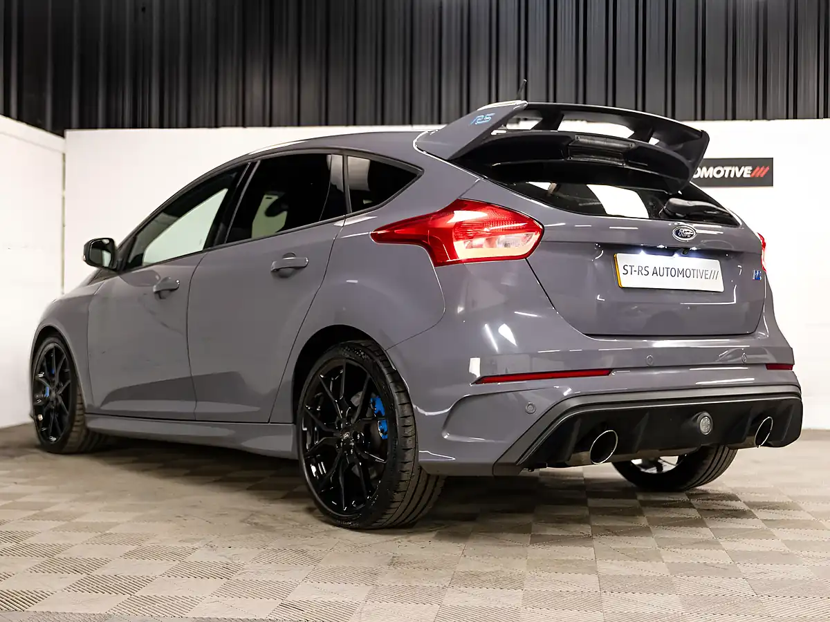 Used 2018 Ford Focus RS Grey - Interior and Exterior details 7