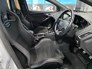 Used 2018 Ford Focus RS White - Interior and Exterior details 5