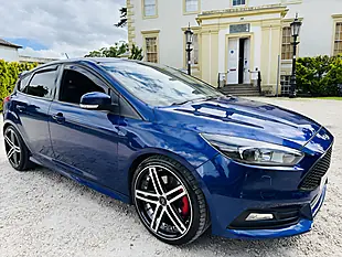 Used 2018 Ford Focus ST-3 Blue - Interior and Exterior details 16