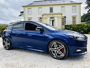 Used 2018 Ford Focus ST-3 Blue - Interior and Exterior details 17