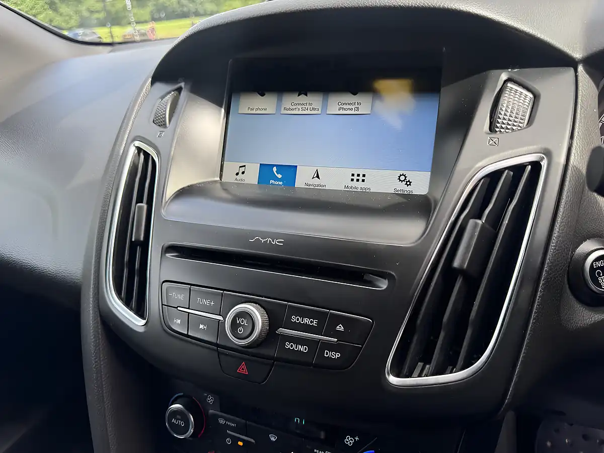 Used 2018 Ford Focus ST-3 Blue - Interior and Exterior details 7