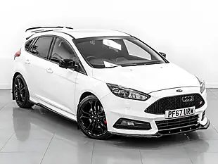 Used 2018 Ford Focus ST-3 Frozen White - Interior and Exterior details 7