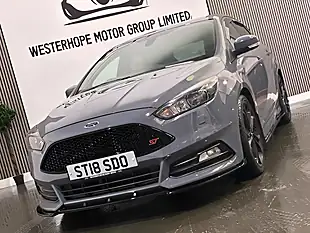 Used 2018 Ford Focus ST-3 Grey - Interior and Exterior details 11