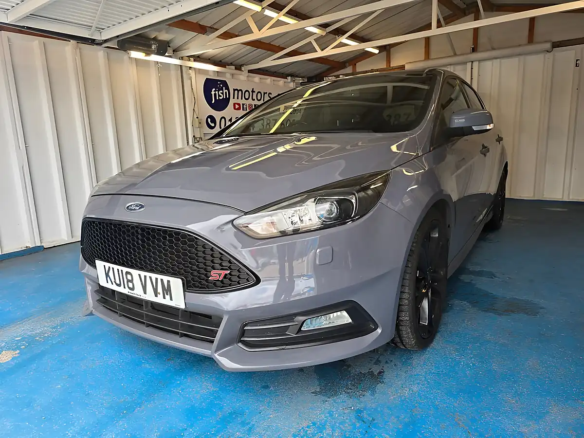Used 2018 Ford Focus ST-3 Grey - Interior and Exterior details 20