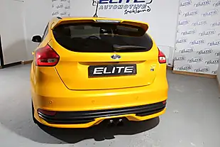 Used 2018 Ford Focus ST-3 Tangerine Scream - Interior and Exterior details 12