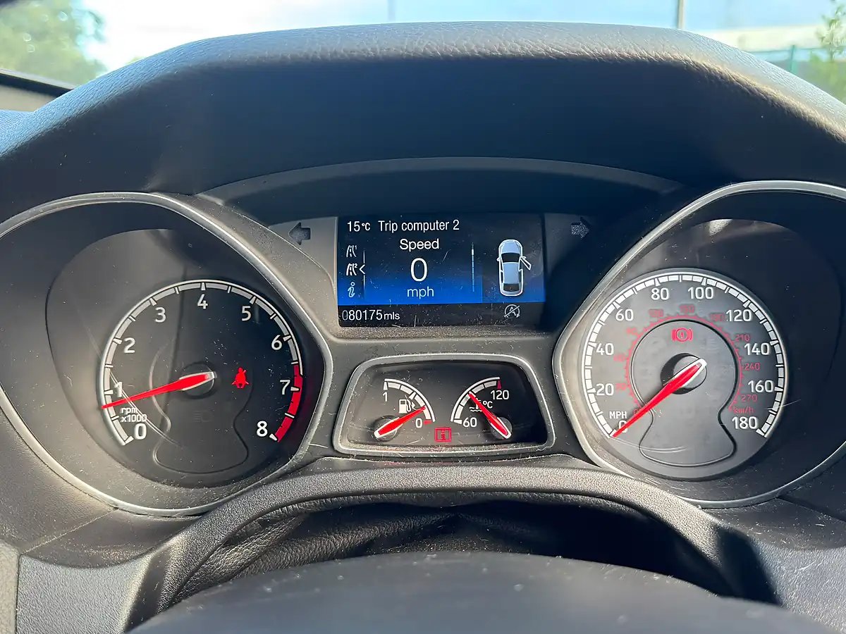 Used 2018 Ford Focus ST-3 White - Interior and Exterior details 16